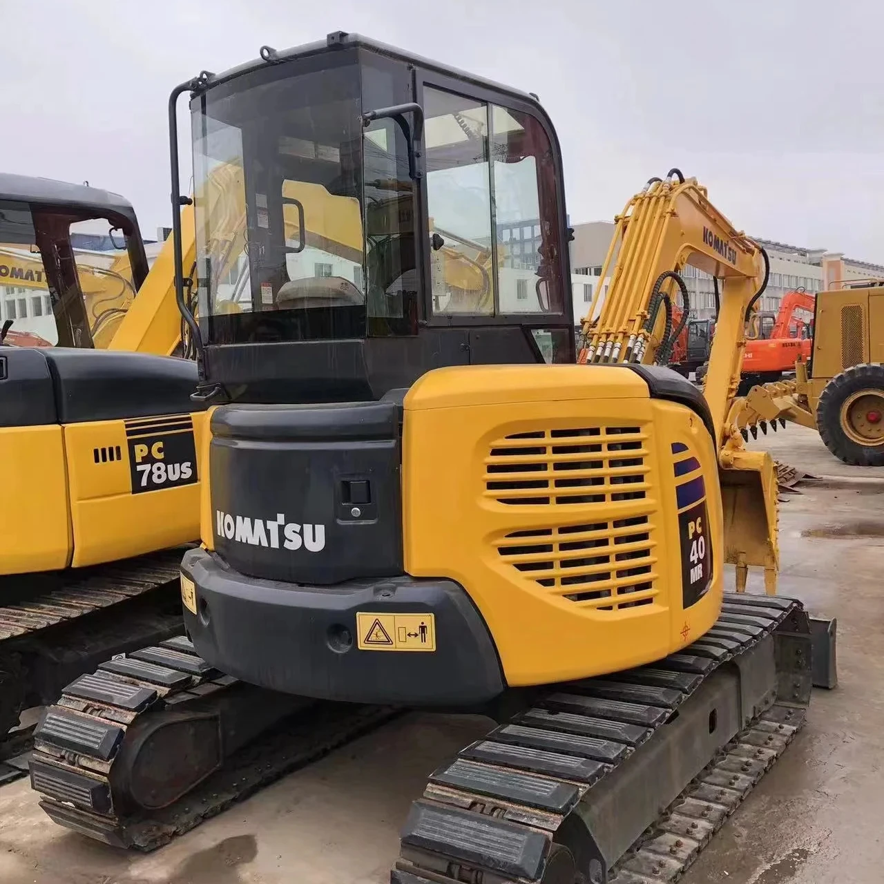 Mini Hydraulic Wheel Excavator komatsu pc40 cab covers Digging Machine
