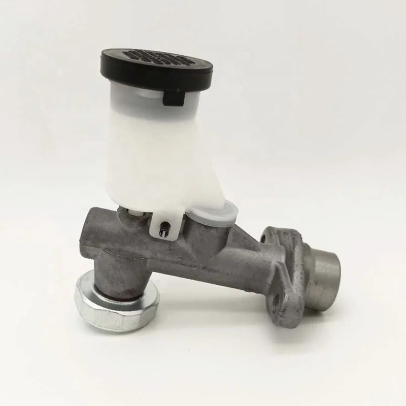 CLUTCH MASTER CYLINDER FOR NISSAN PATROL GR V Wagon 2.8 TD RD28Ti 30610-VB000 30610-VB001 30610-VB00A