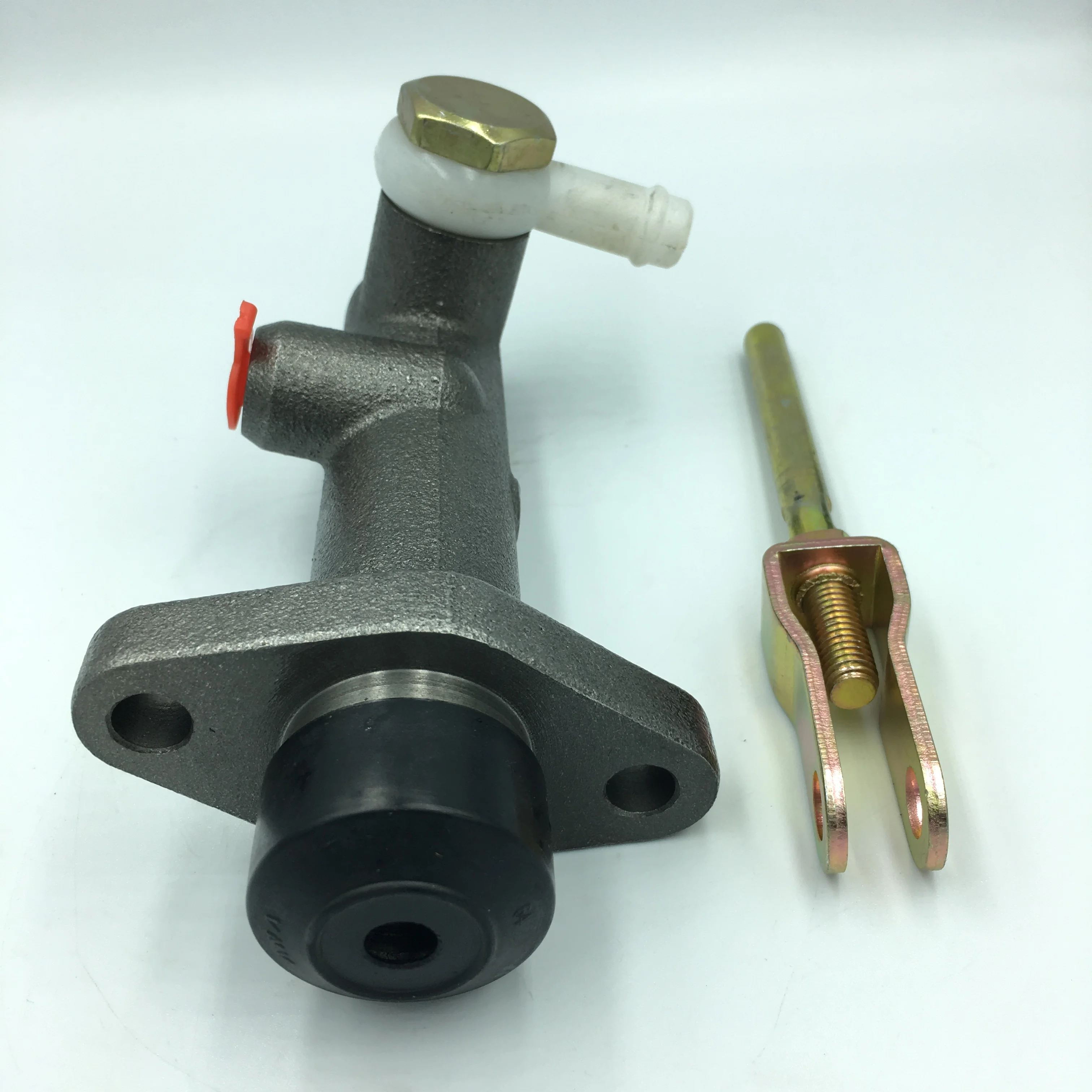 Manufacturers sell high quality automotive clutch master pumps or clutch cylinders or clutch masters for King Kong