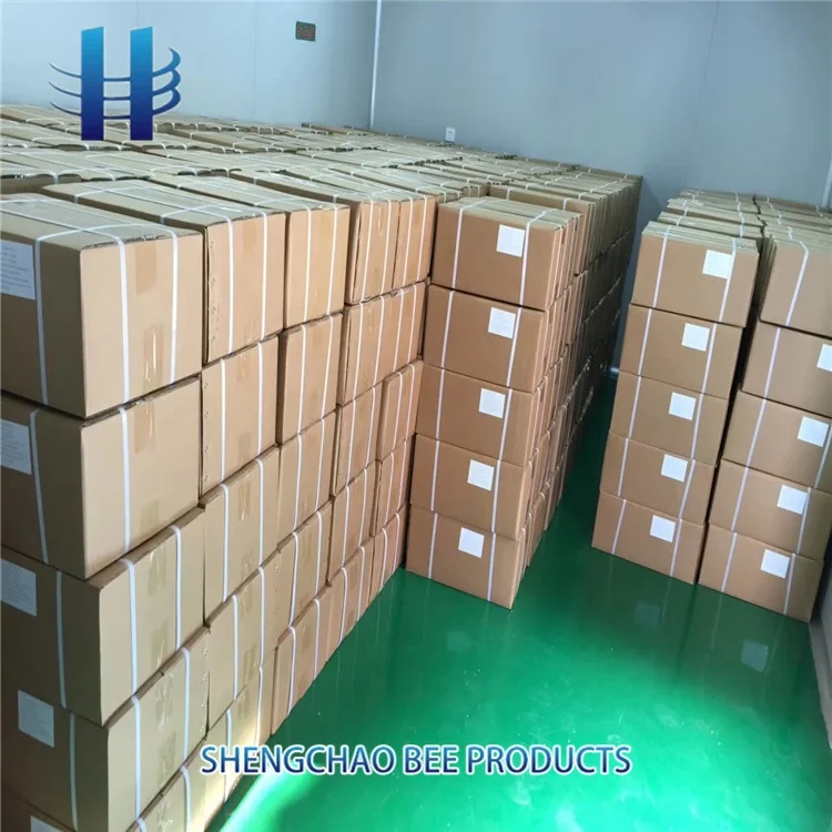 Beekeeping tools 5.4 mm cell size Bulk natural organic Bees wax/Natural beeswax foundation sheets