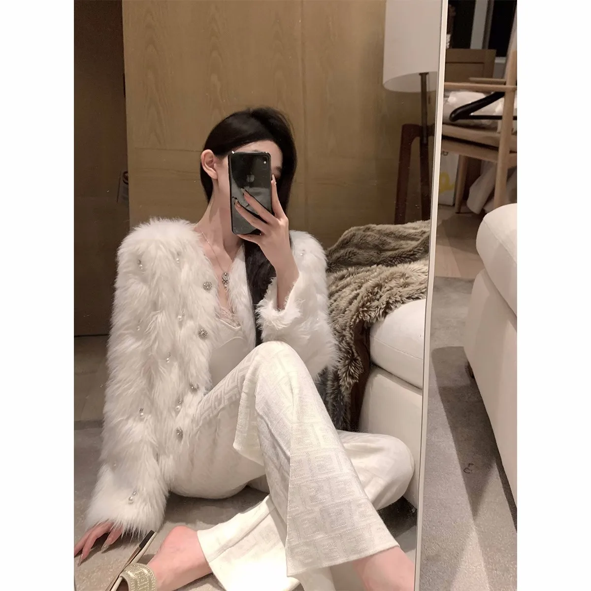 A8172 Trending 2023 New arrivals fall autumn Korean raccoon white fluffy fur coat women clothes