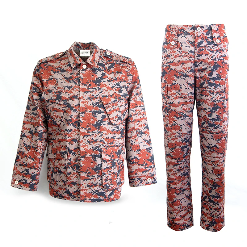 Камуфляжная тактическая одежда