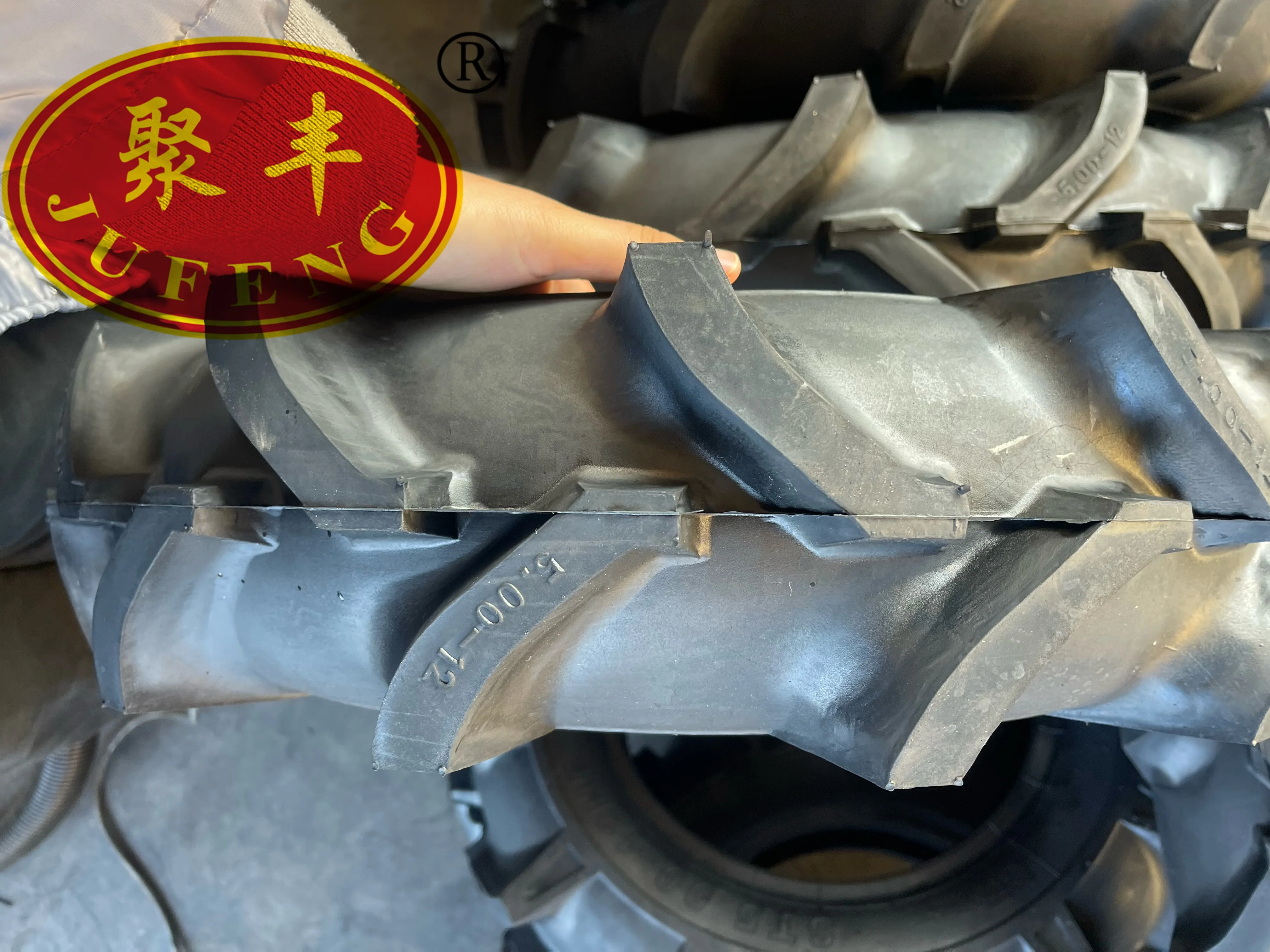 new tires all sizes import and export car tyres  23.1-26 16.9-24 12.4-24 18.4-30  18.4-34 12.4-28 14.9-26 18.4-26