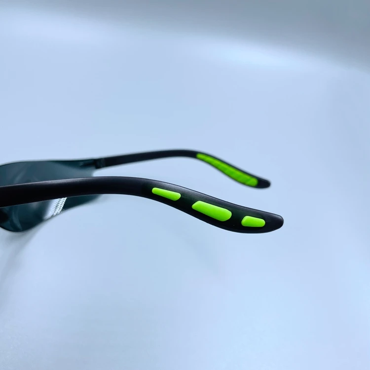 Professional manufacture cheap eye importer fire safety goggles