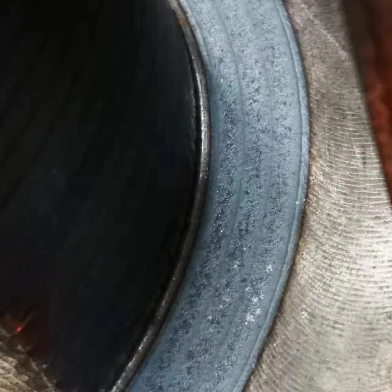 FED 3KW 6KW Pipe Bore Barrel Wall Laser Coating Laser Heat Treatment Machine