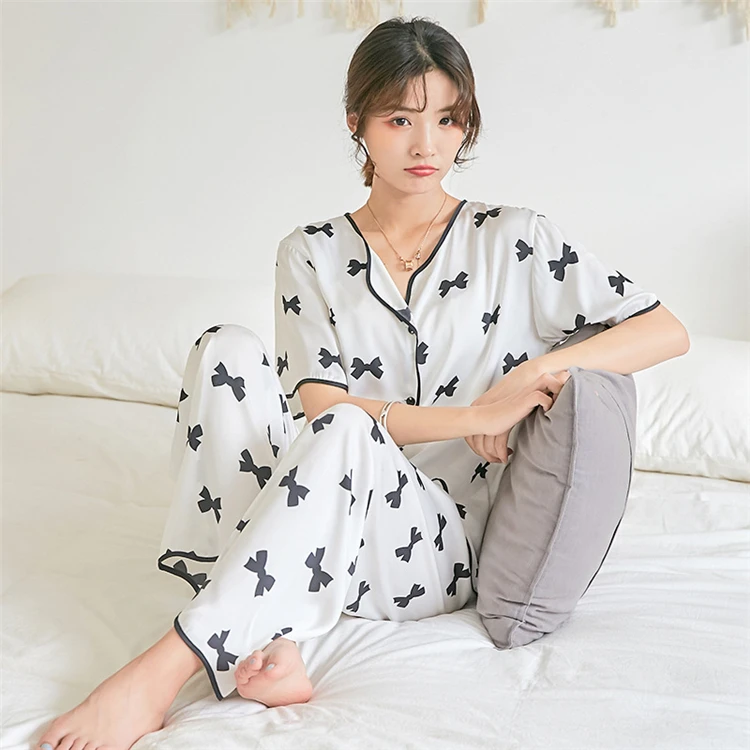 Drop Shipping Black Bowknot Printed Sexy Silk Ladies Homewear Sleepwear Women Night Gowns For Women Nighty Designs