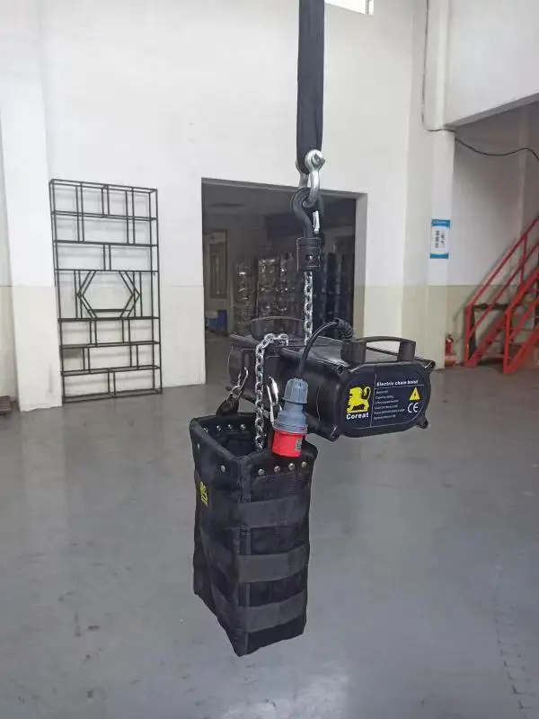 Coreat Stage Electric Chain Hoist 500kgs 0.5 ton Electric Winch For Truss