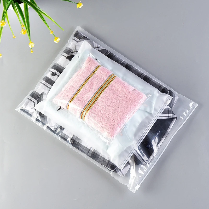 Custom eco-friendly Matte Zip Lock Bag Packaging T Shirt Swimwear Clothing Zipper Zip Lock Bags With Own Logo