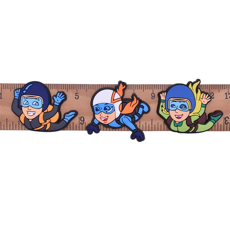 2024 Extreme Sports Latest Factory Price Wholesale Cartoon Parachute Series Shoe Buckles, Clogs, Charming Shoe Accessories