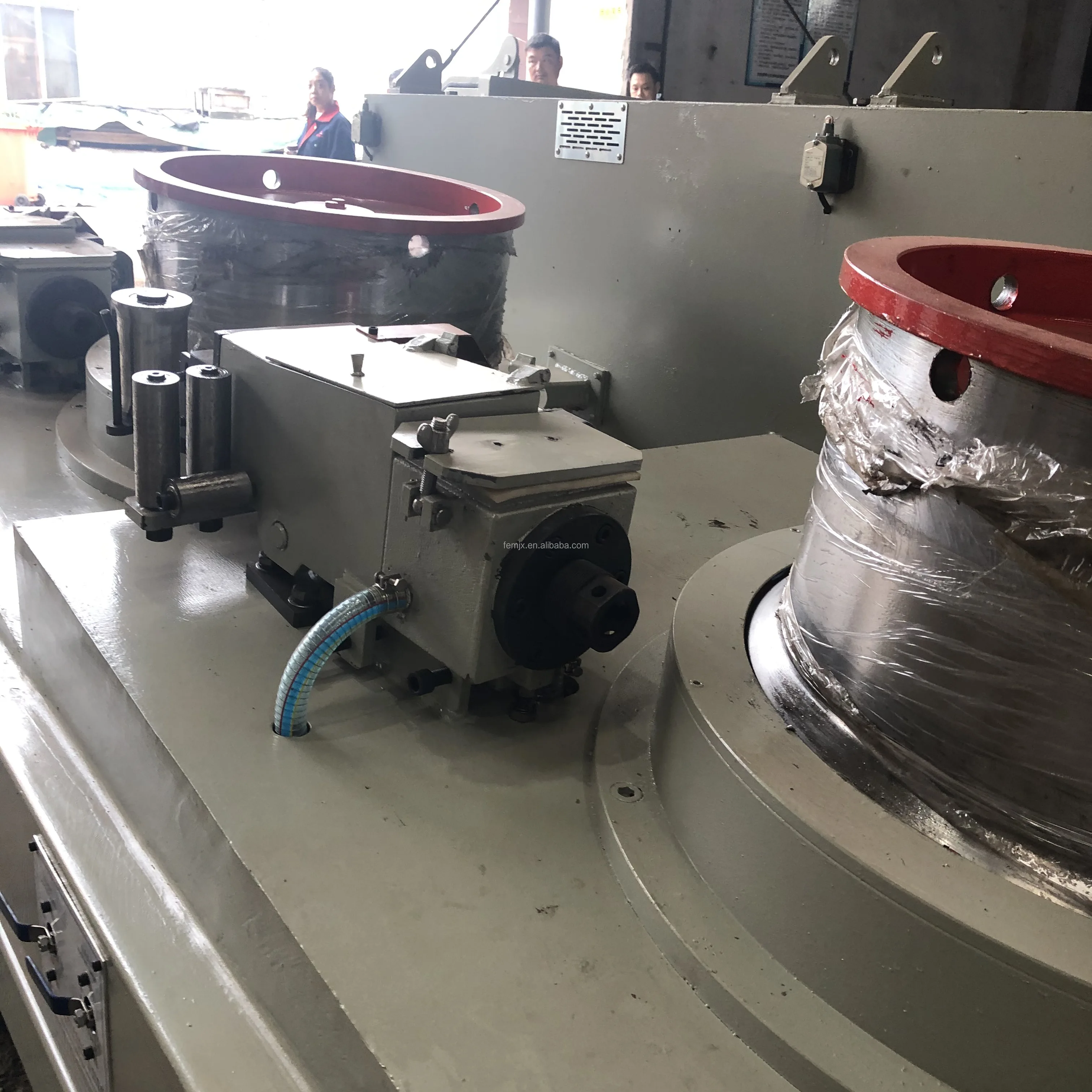 LZ8-400 fast speed steel wire PLC control Straight Line Wire Drawing Machine