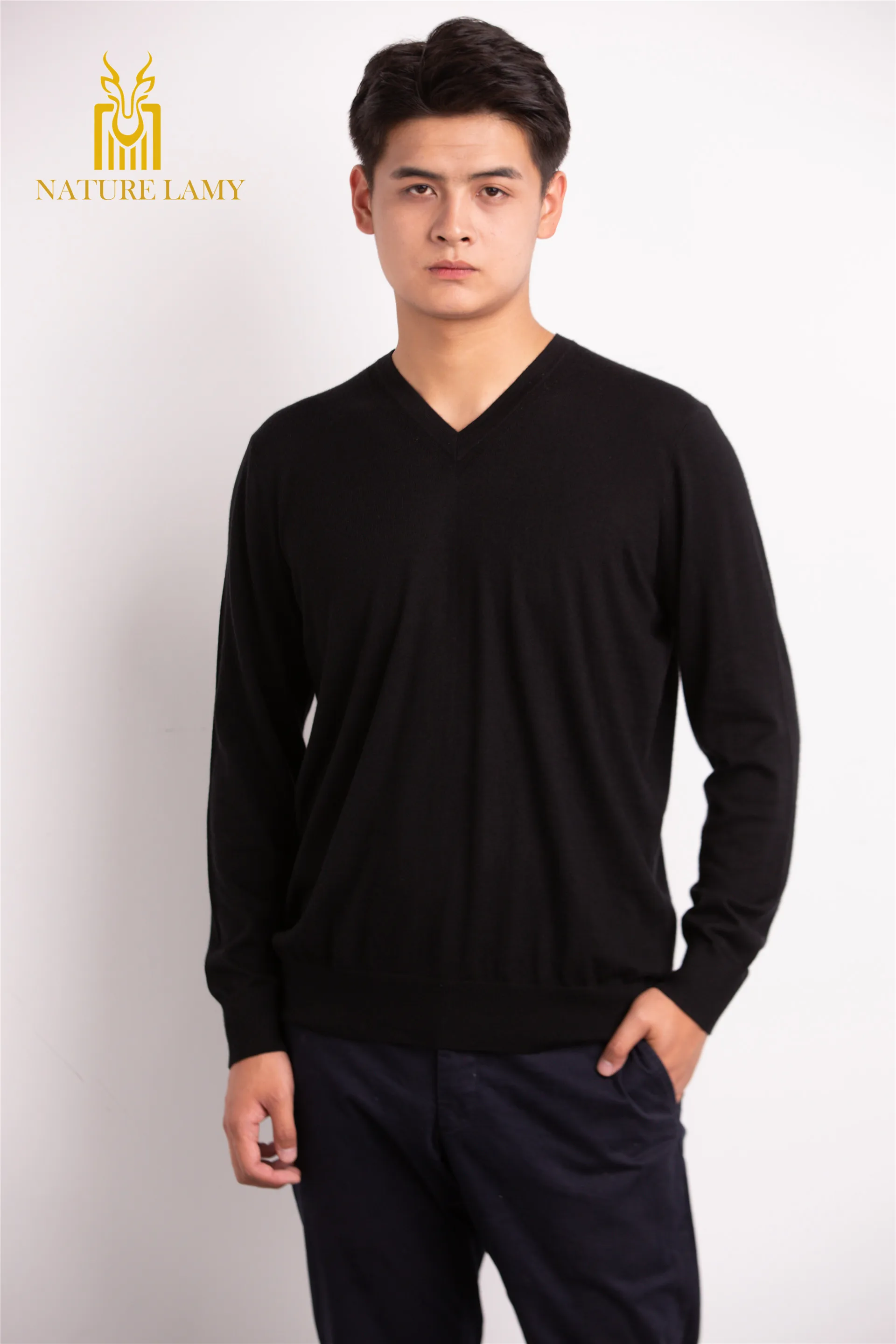 2024 Factory hot wholesale  Man V neck long sleeve  in high quality machine knitted cashmere sweater