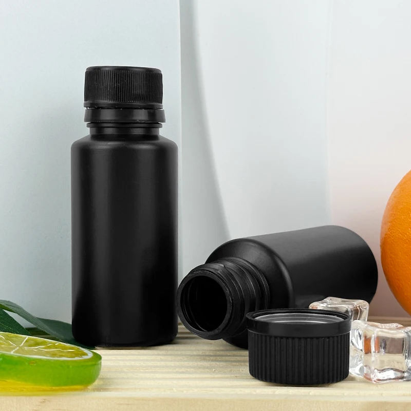 Customized Design Screen Printing 100ml Soft Touch Black White HDPE Vitamin Pill Bottle Plastic Tablet Bottle