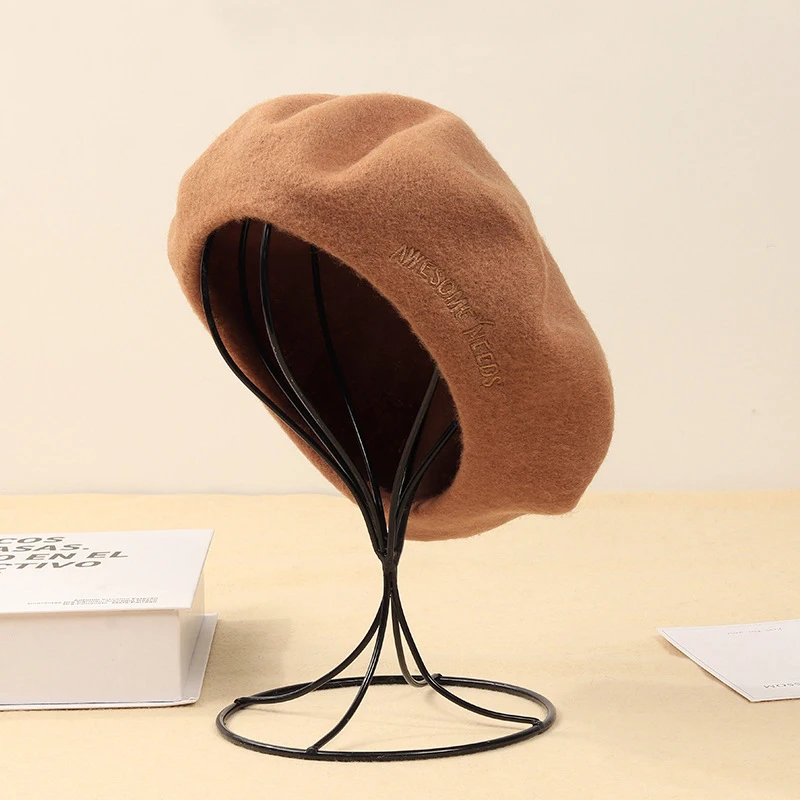 Wholesale Autumn Winter Cheap French Berets for Fashion Woman Plain Color Custom Wool Embroidered Felt Beret Hat