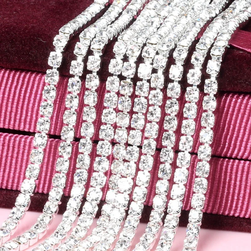 White Single row Double Row Three rows Wide and Dense Glass Crystal Rhinestone Cup Chain With Silver Base