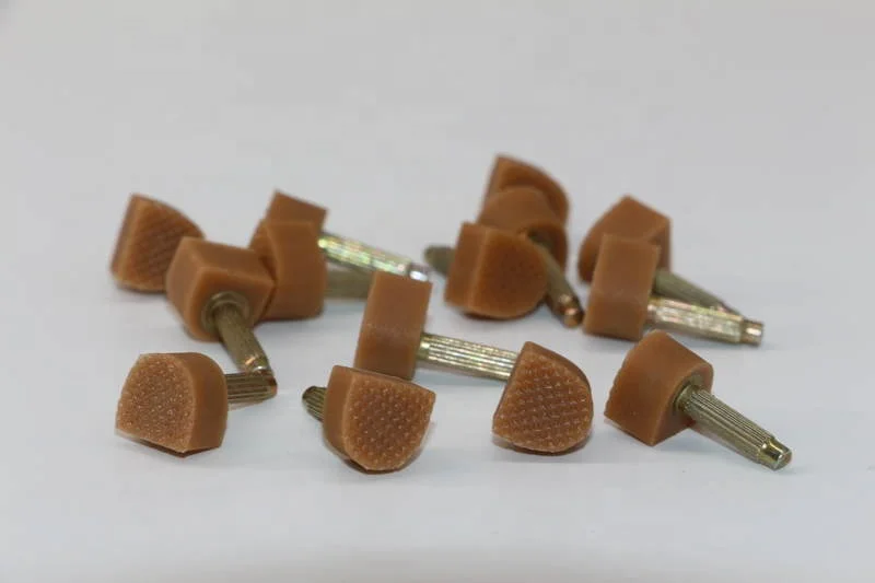 Новые резиновые наконечники на черном каблуке для женской обуви