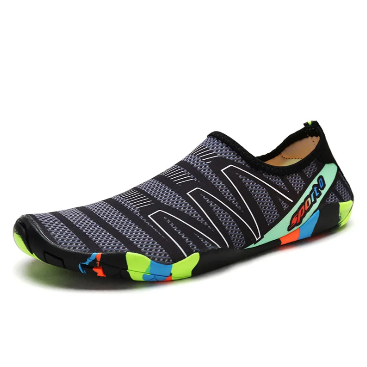 2024 Summer Women And Men New Mesh Outdoor Hiking Shoe Casual Printing Water Proof Shoes Light Breathable Water Shoes