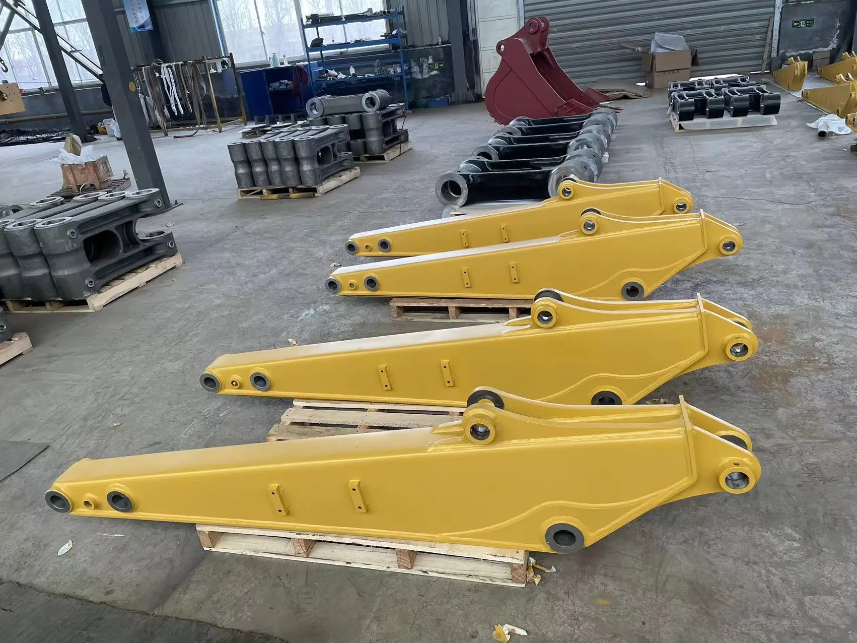 Good Quality Excavator Boom for 5ton 6ton 8ton Digger Cattapiler Excavator Long Reach Boom for Doosan