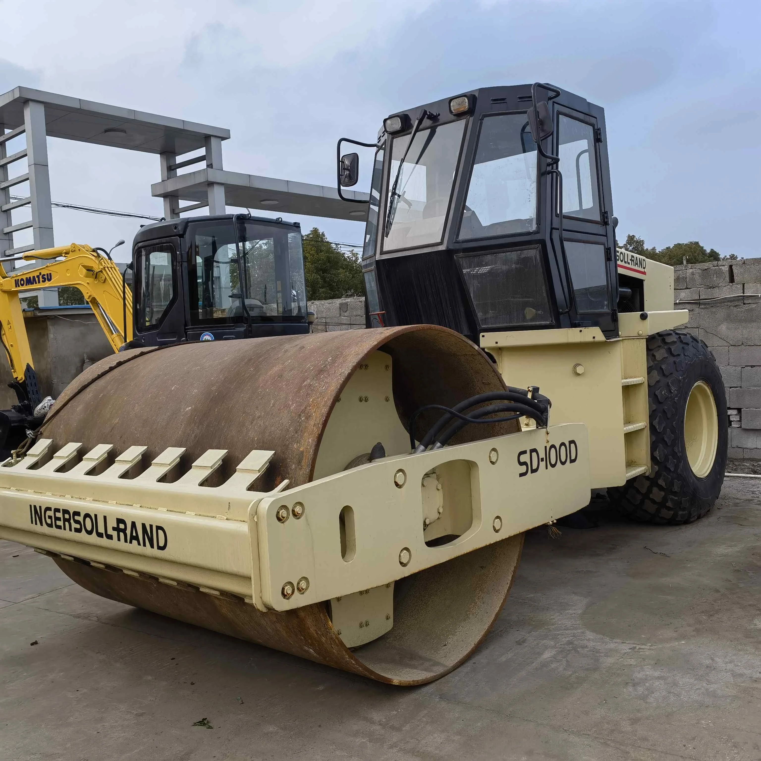 Road Machinery Ingersoll-rand Sd100 America Imported Original Roller Machine Used