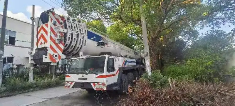 Factory direct sale zhonglian 400ton crane Qay400 400tons All Terrain Crane Hydraulic 400ton Heavy Lifting Truck Crane for sale
