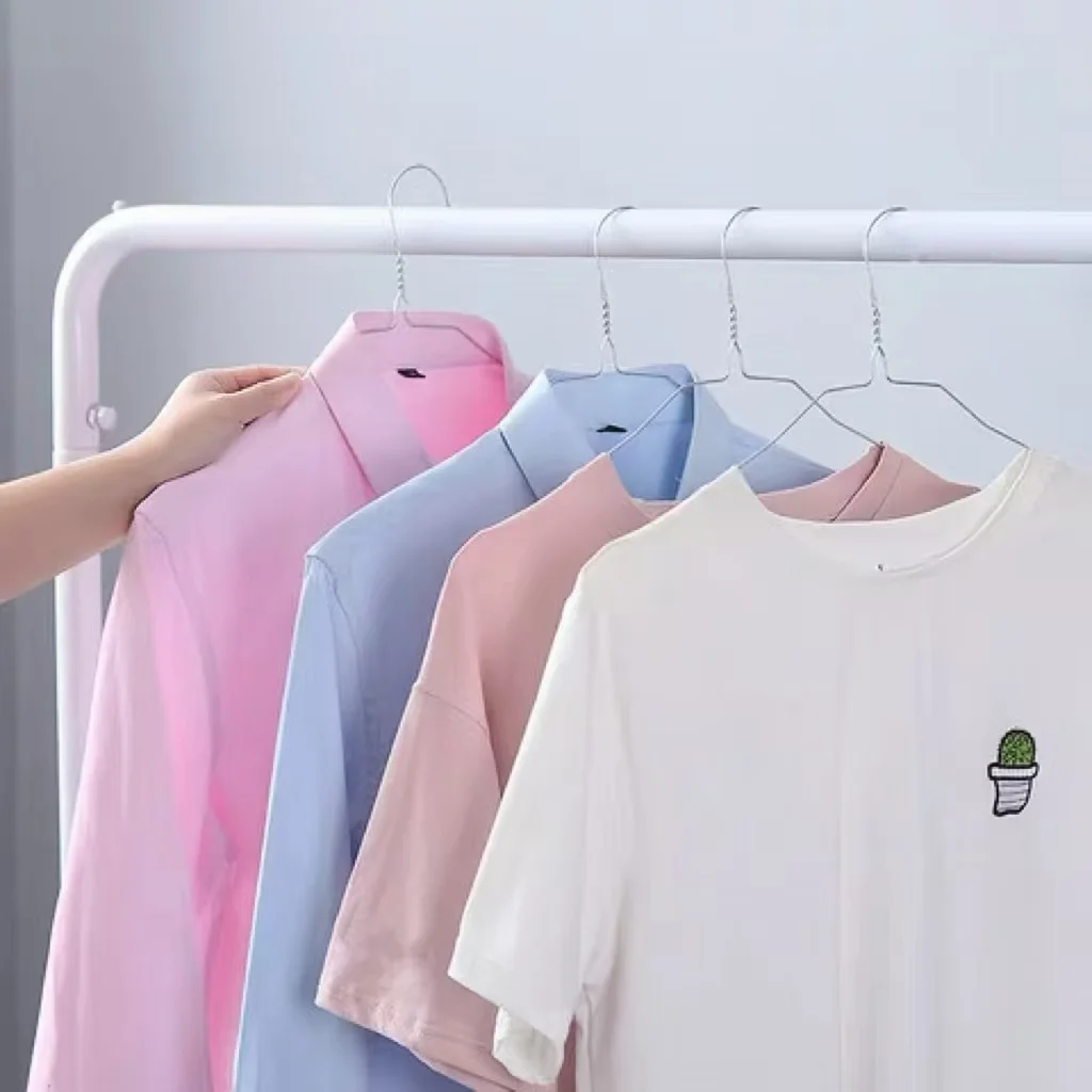 Galvanized coat hanger laundry for simple non-slip used for storing and drying clothes