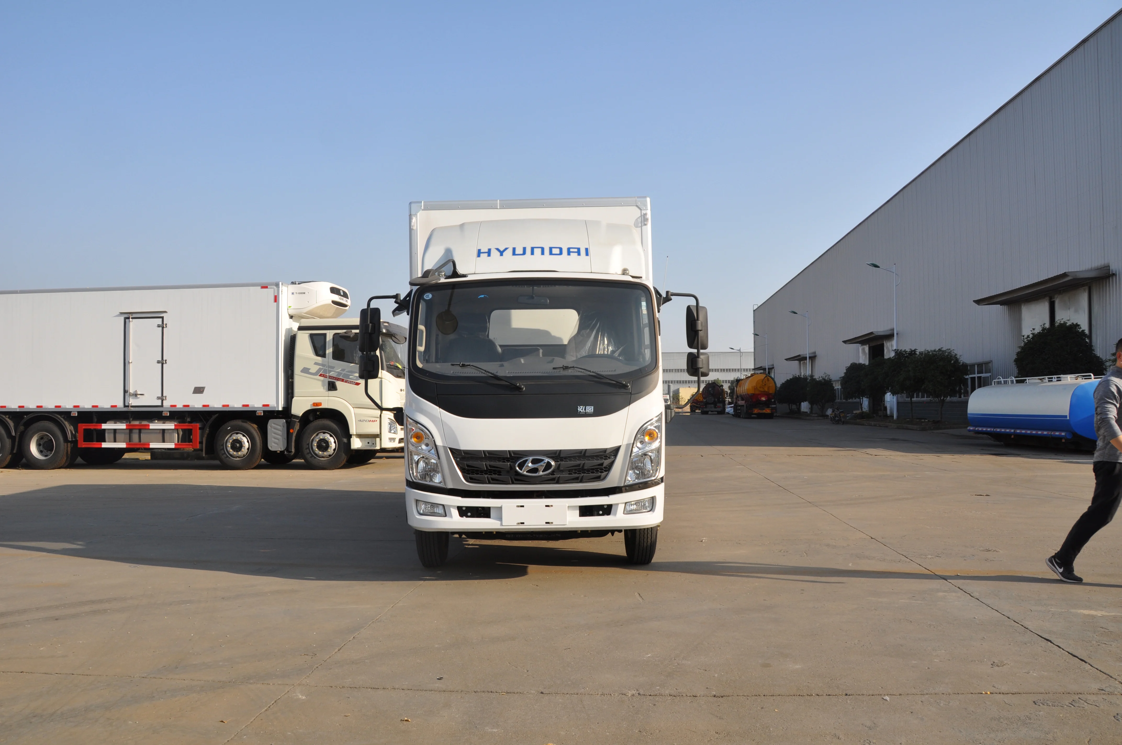 New Product 2021 Hyundai 4x2 1 Ton Freezer Truck Cooling Van Refrigerated Box Truck For Sale