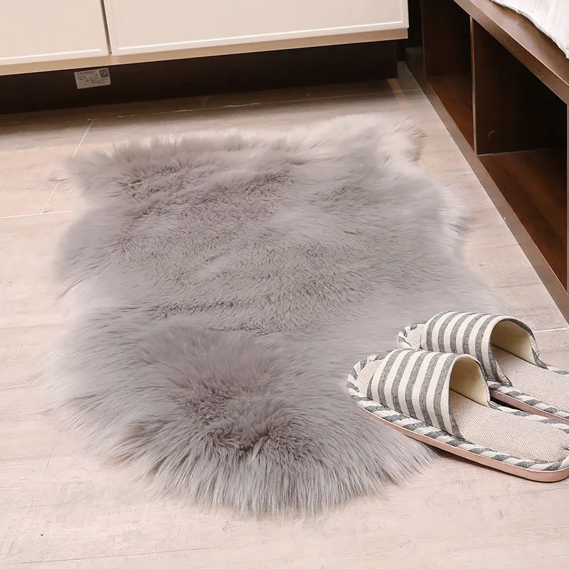 Factory wholesale Modern Faux fur Area Rug carpet Flurry and soft Flooring Area Rug and carpet