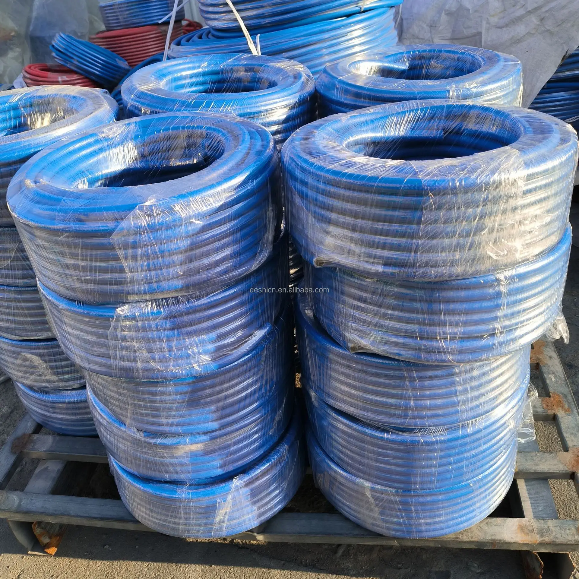 Flexible Abrasion Resistant 8MM Welding Hose Oxygen Hose /Acetylene Hose Red or Blue Three glue two line process
