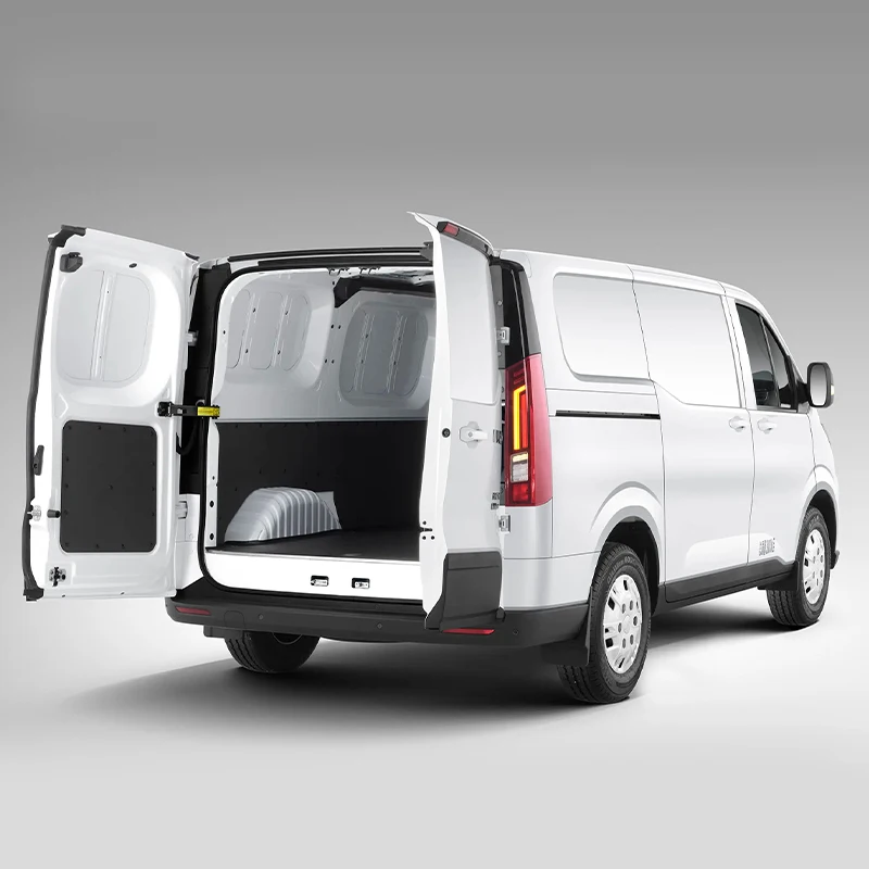 2024 High Quality Chinese Design New Energy Passenger Vans Comercial Transport Ev iveco cargo Van truck Electric for Transport