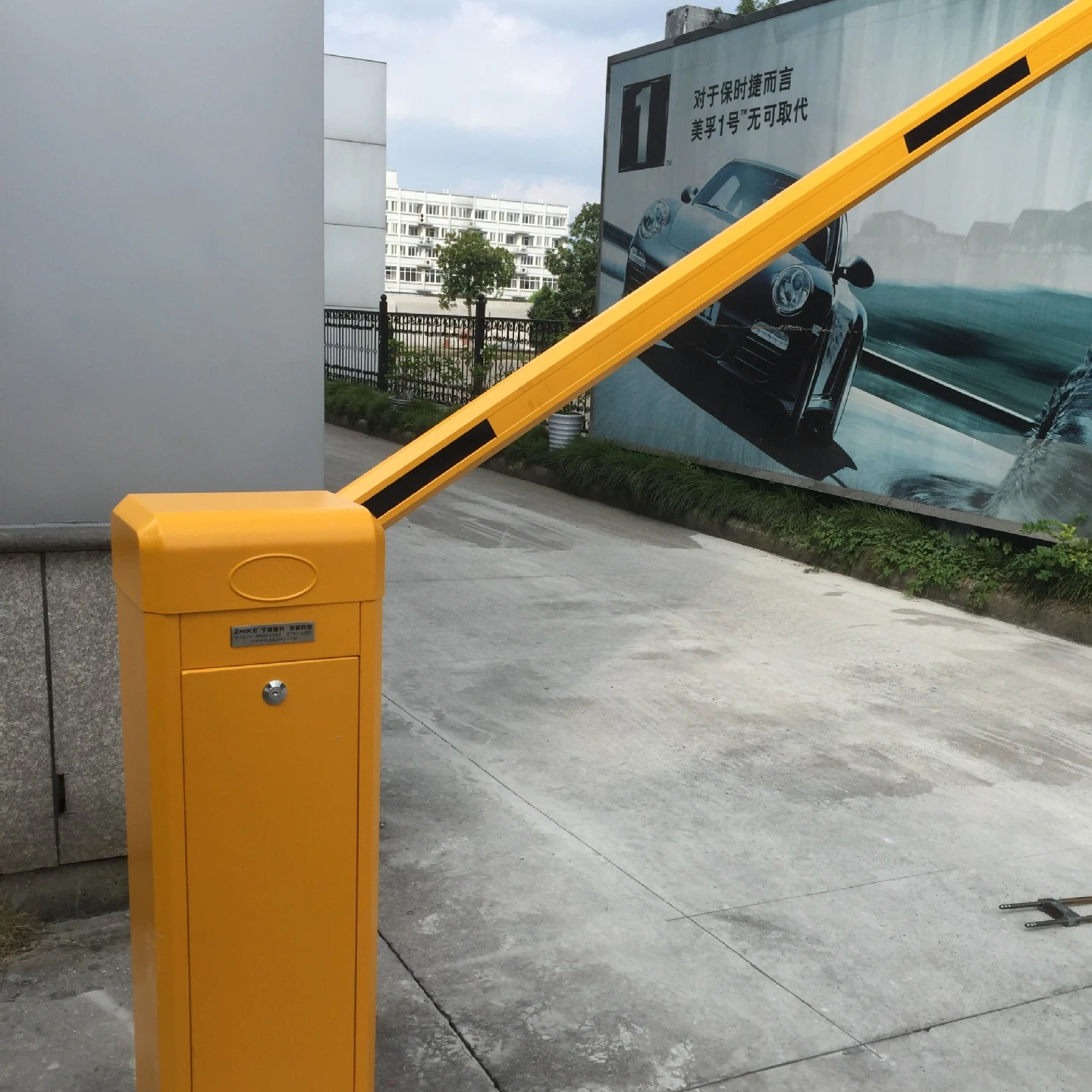 Интеллектуальные барьерные ворота система автоматической парковки и автомобильных