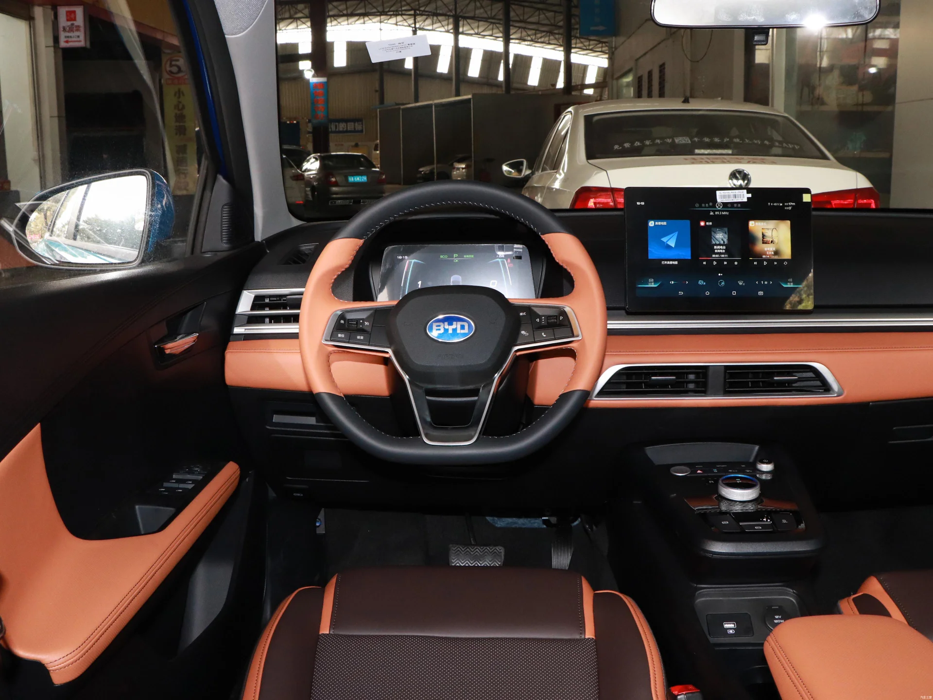 BYD Electric Sedan New e2 BYD E2 Electric Car Used Car 4 Wheel Everbright Sports Ev Car High Speed Adult City Use