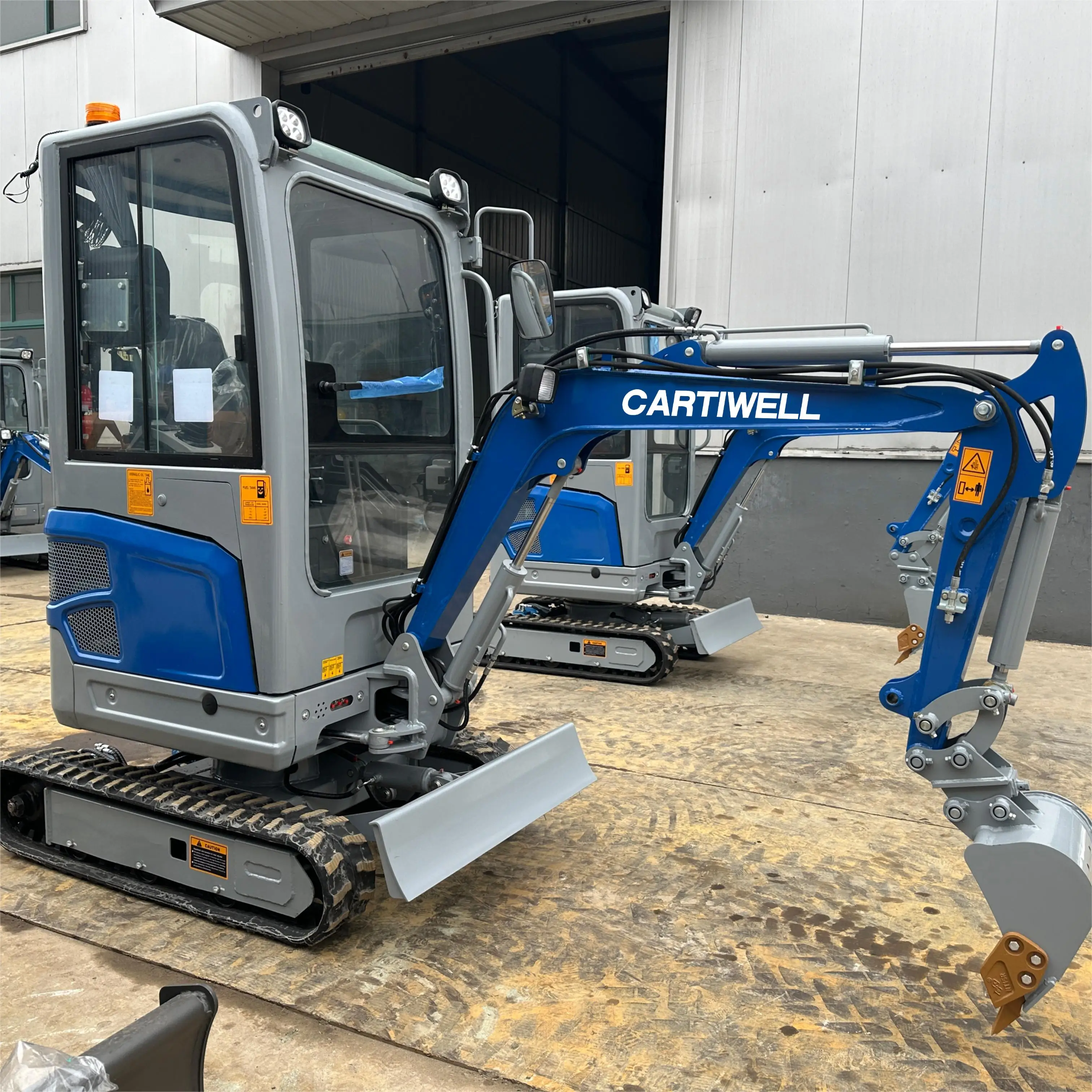 FREE SHIPPING!CARTIWELL mini excavator Farm Used excavator cabin EPA EURO 5 hydraulic mini pelle  Kubota Engine