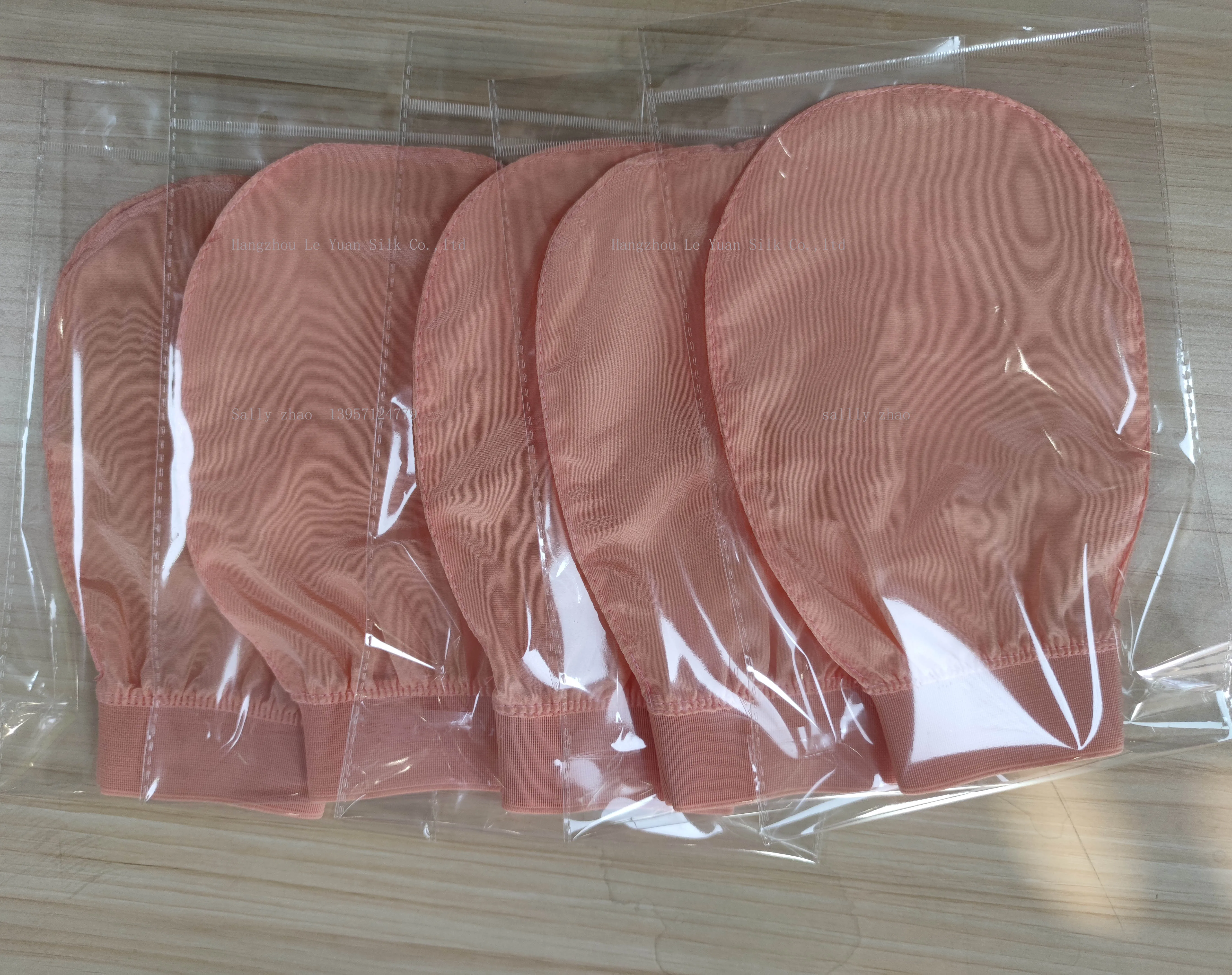 Silk Exfoliating Glove Turkish Bath Gloves Exfoliating Body Scrub Mitt Custom Logo 100% Silk Working Gloves Cleaning Body Azo