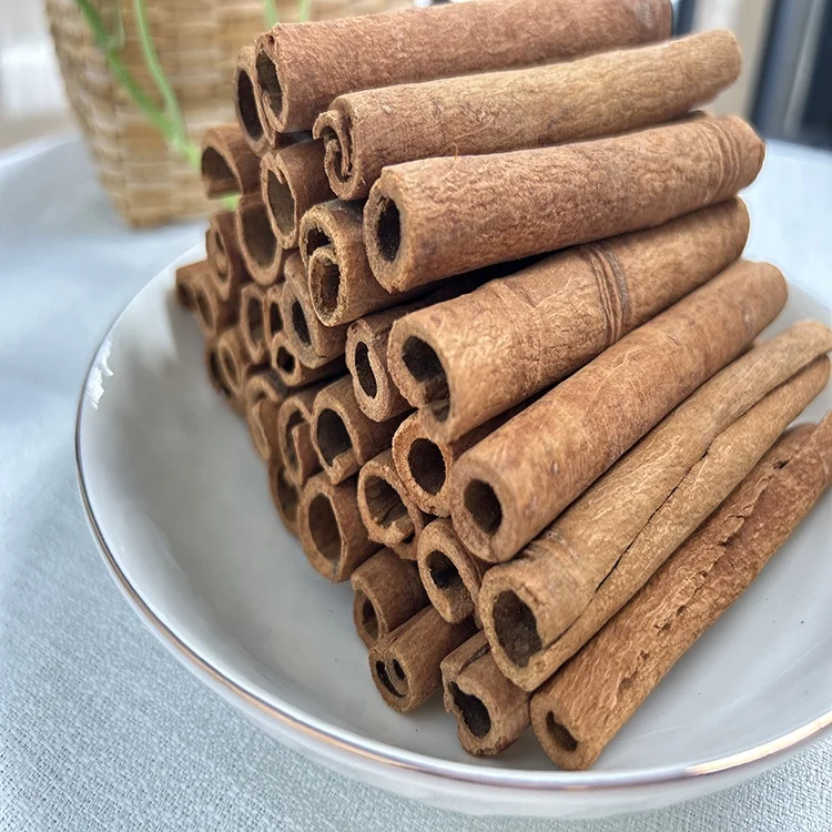 Guangxi WW Organic Dried Cinnamon Sticks Natural Raw Cinnamon Powder China New Crop Reasonably Priced Cassia Cinnamon Sticks