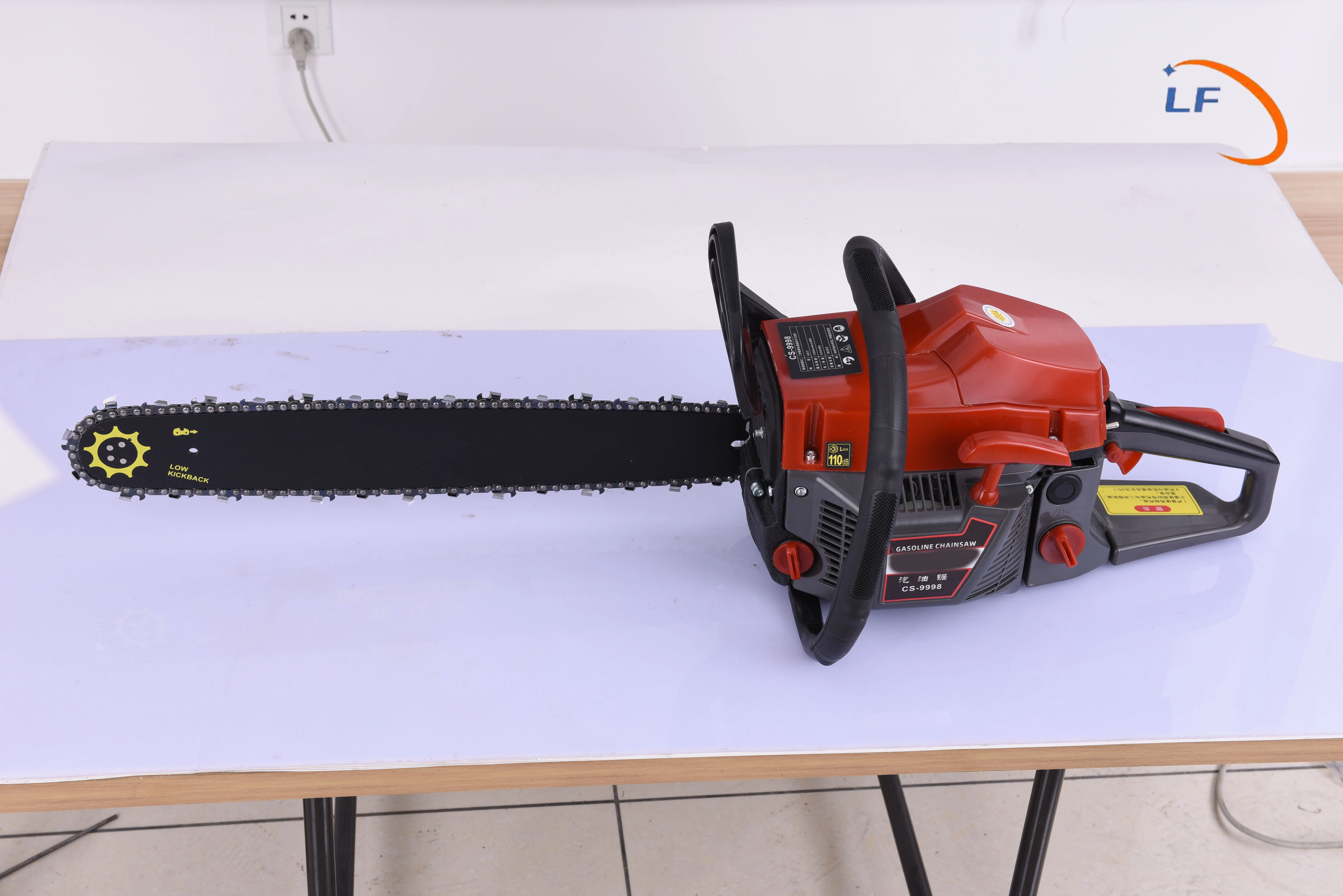 tree cutting chainsaw petrol 52cc heavy duty chain saw with automatic lubrication