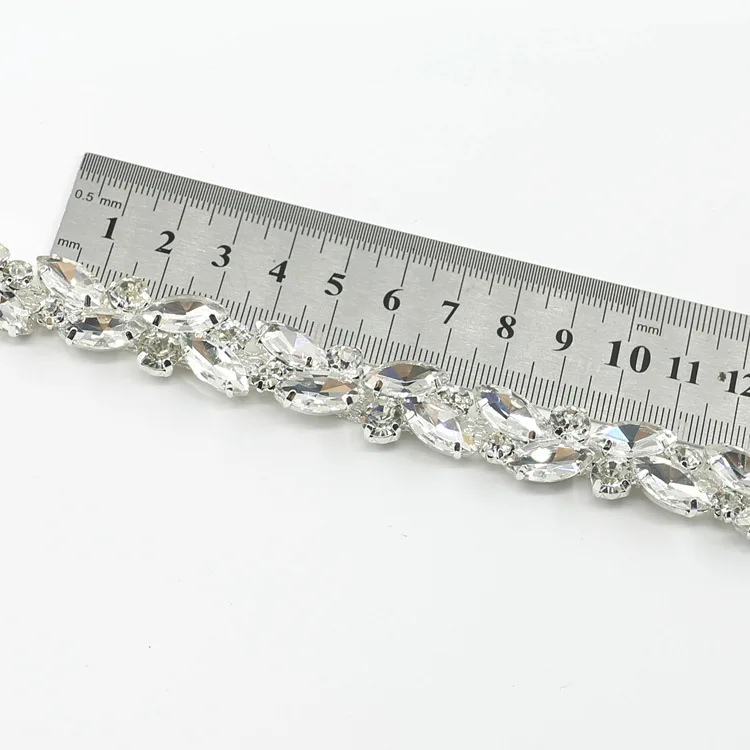 Wonderful design Rhinestone Flower Chain Trim Sew On Horse Eye Crystal Glass Ribbon Applique Trim Sew on Clothes Bag Accessories