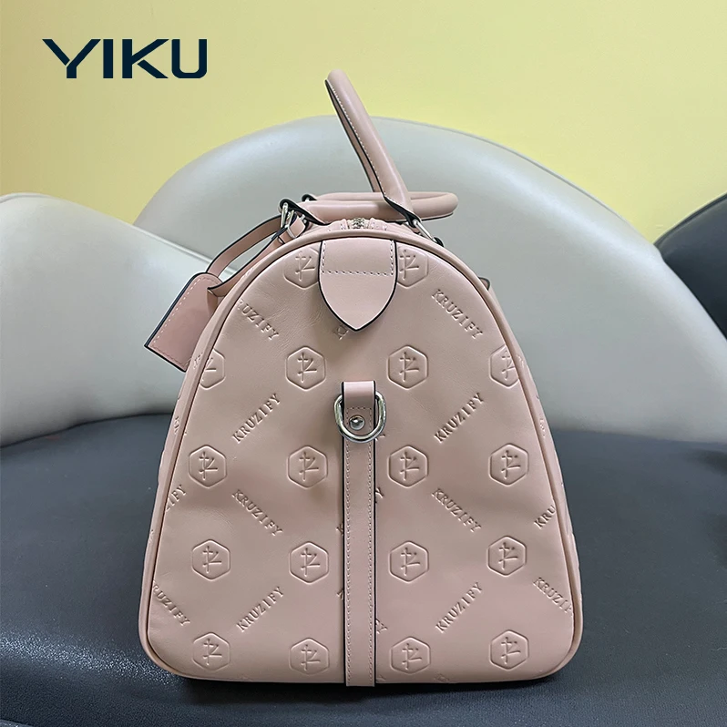 Luxury Brand Custom PU Duffle Bag Full Embossed Monogram Vegan Leather Large Unisex Weekender Luggage Gym Bag Custom Fashion