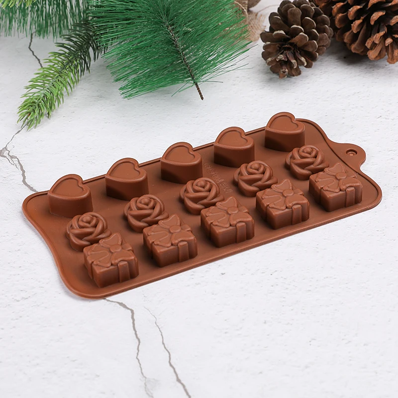 Factory direct price 15 cavities custom chocolate mold 3D heart flower and gift shape chocolate moulds heart for kids