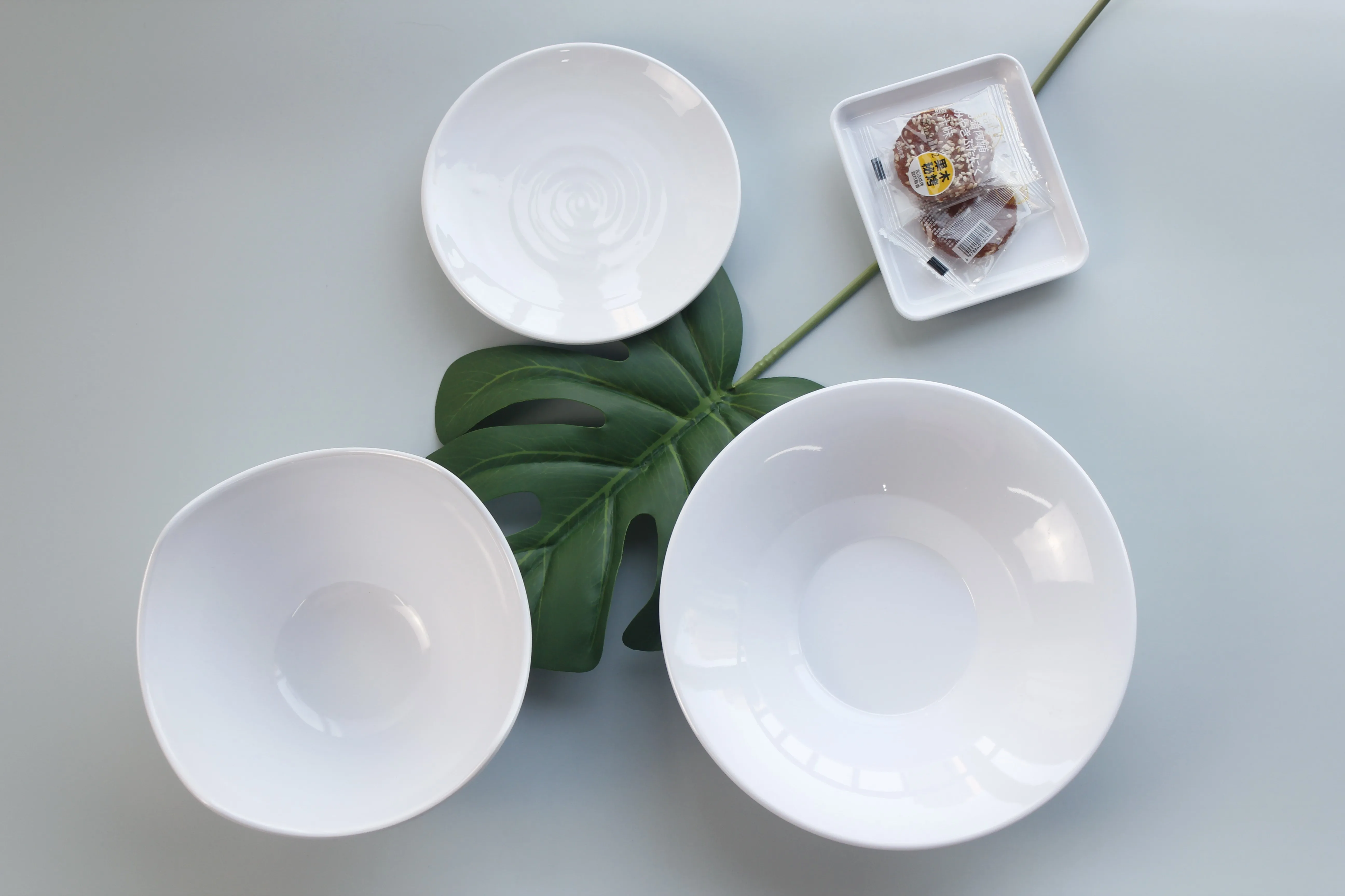 Melamine Round White Bowl Hot Pot Vegetable Salad Mixing Unbreakable Reusable Bowl for Restaurant