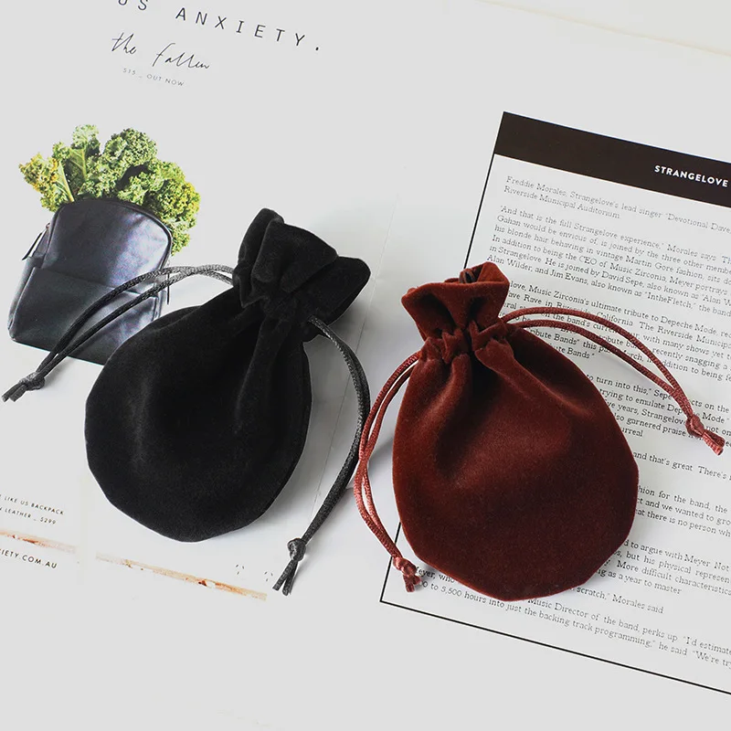 Manufacturers wholesale U-shaped small velvet gift drawstring bag for jewelry