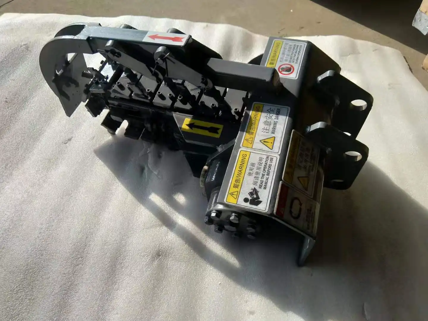 Strong power high quality excavator thumb hydraulic thumb for mini excavator ZX40 ZX50 ZX50U ZX55U