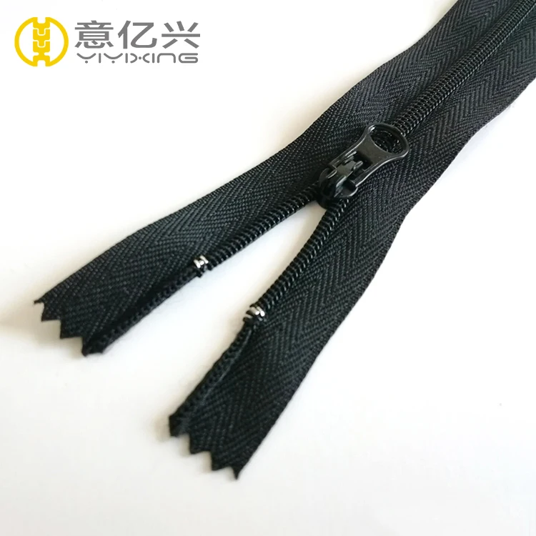 
Hidden teeth auto lock slider #5 close end black reverse nylon zipper 
