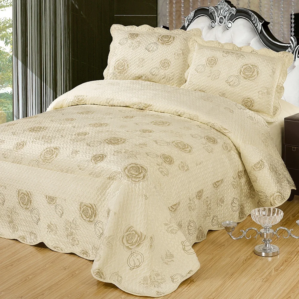 
Soft Velvet Printed Short Plush Microfiber Quilted Bedspread 
