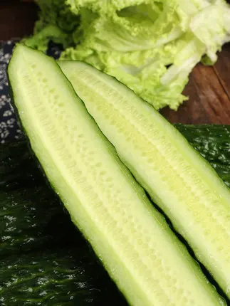 
China organic farms Growing fresh organic cucumbers 
