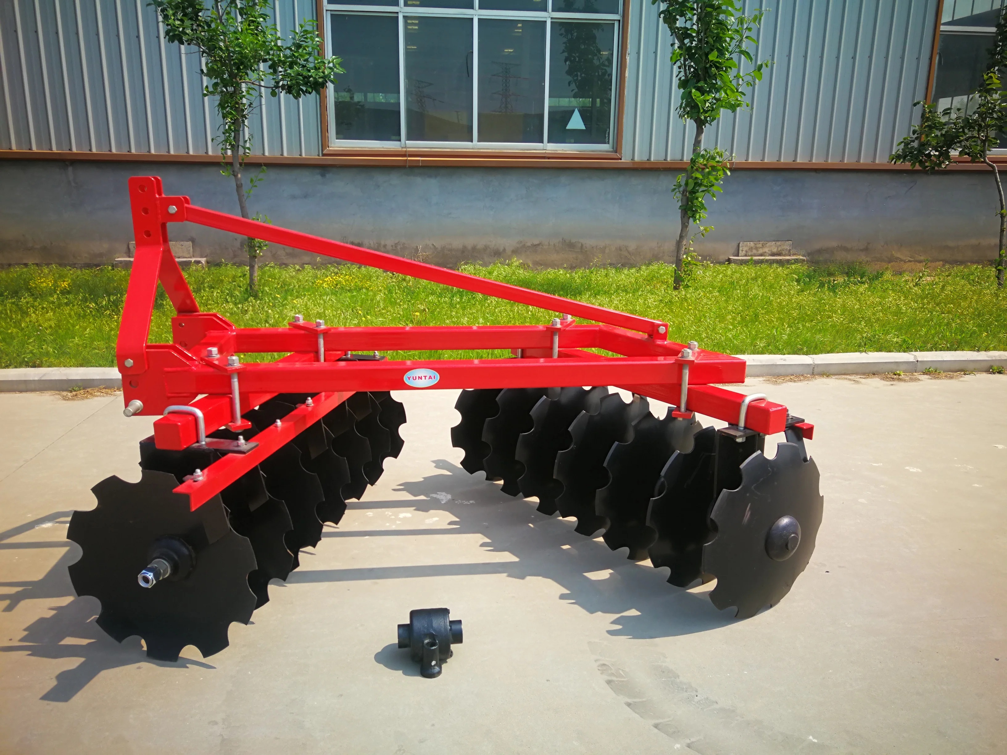 1BQX-1.1 навесная легкая дисковая  борона