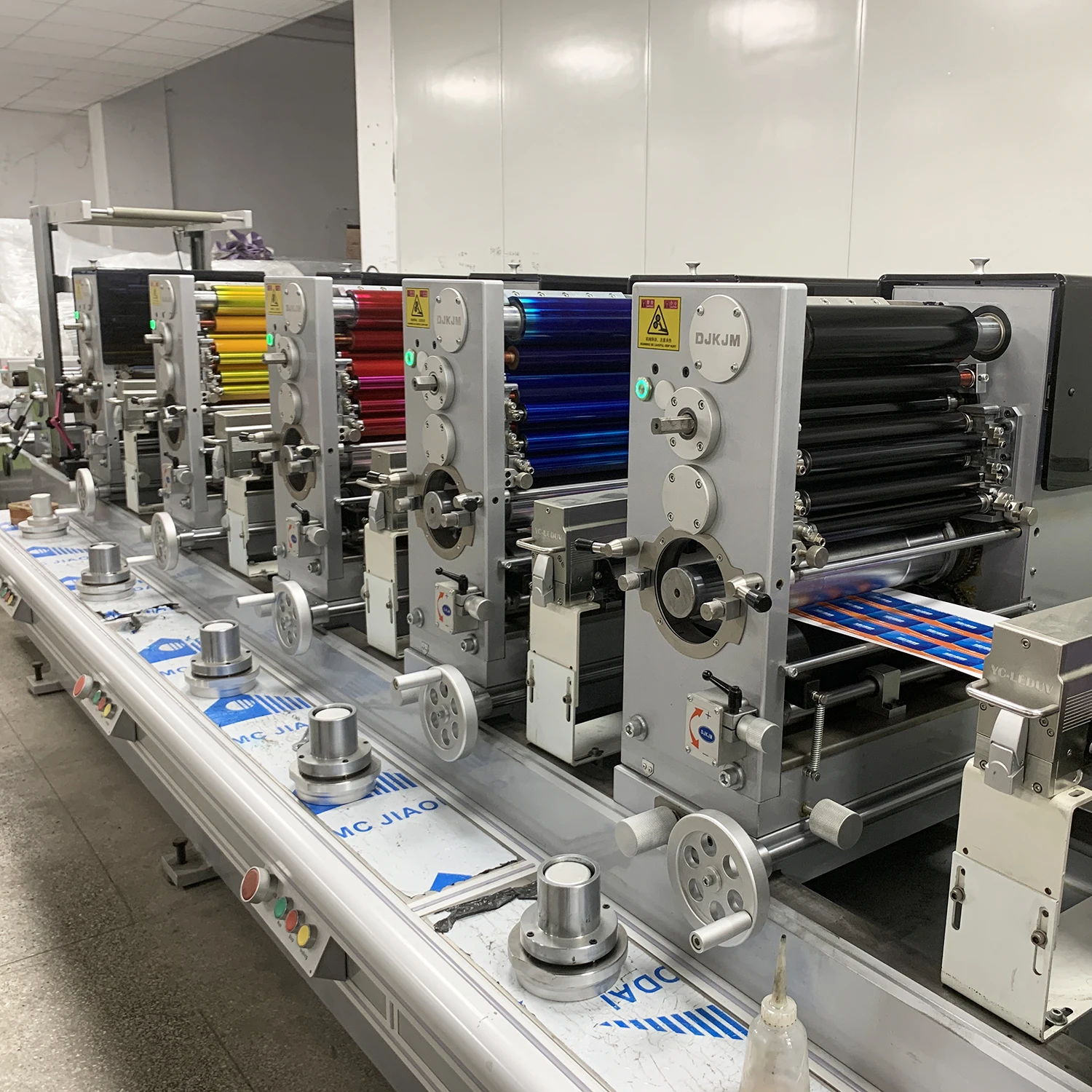 Letterpress Machine  Pvc PP Adhesive Packing Label Waterproof Die-Cutting Unit Double Sided Intermittent Label Printing Machine