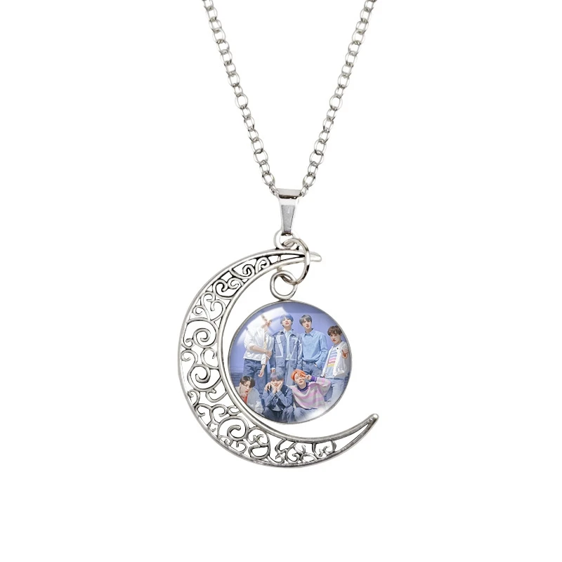 Paka Hot Sale BTS Custom S Photo Kpop Acrylic  Stainless Steel Vinyl Record Moon Necklace