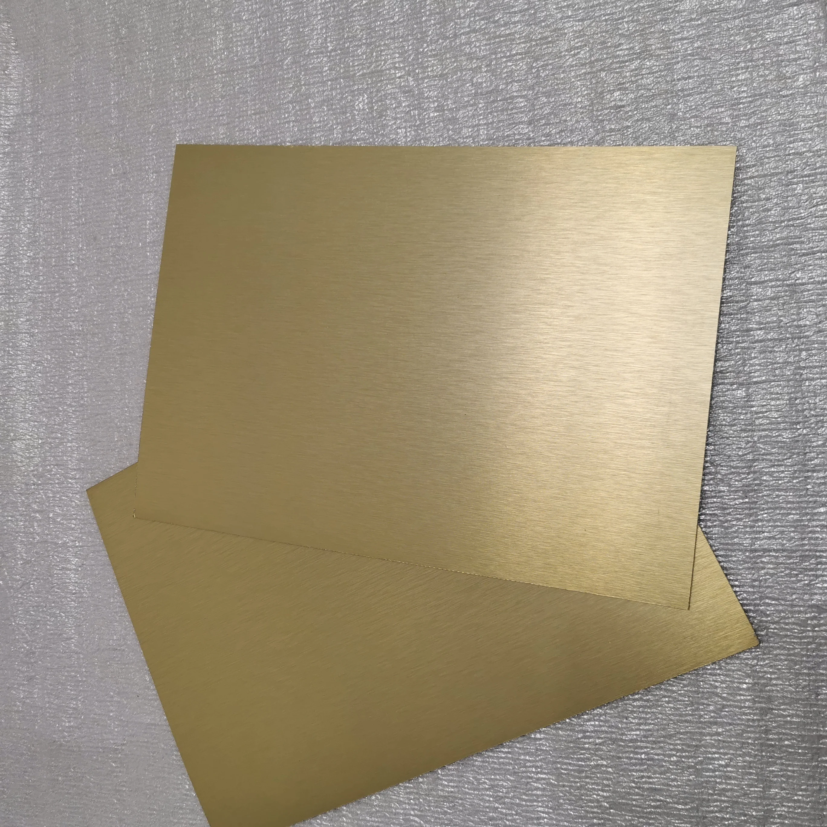 Fireproof Golden Metallic Glossy Mirror Brushed Formica Phenolic Resin HPL High Pressure Laminate Sheet