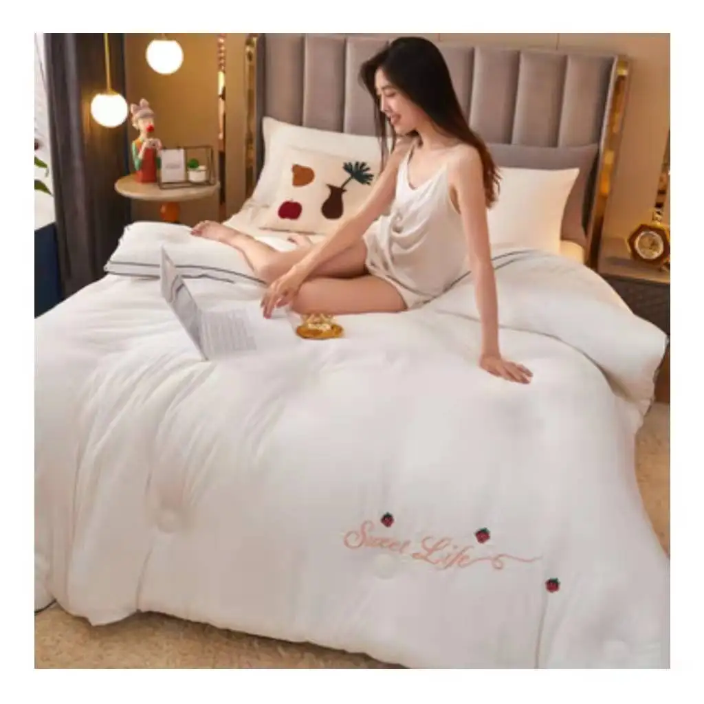 Стеганое одеяло из соевой шерсти с вышивкой, утолщенное стеганое одеяло из 100% хлопка для взрослых на все сезоны