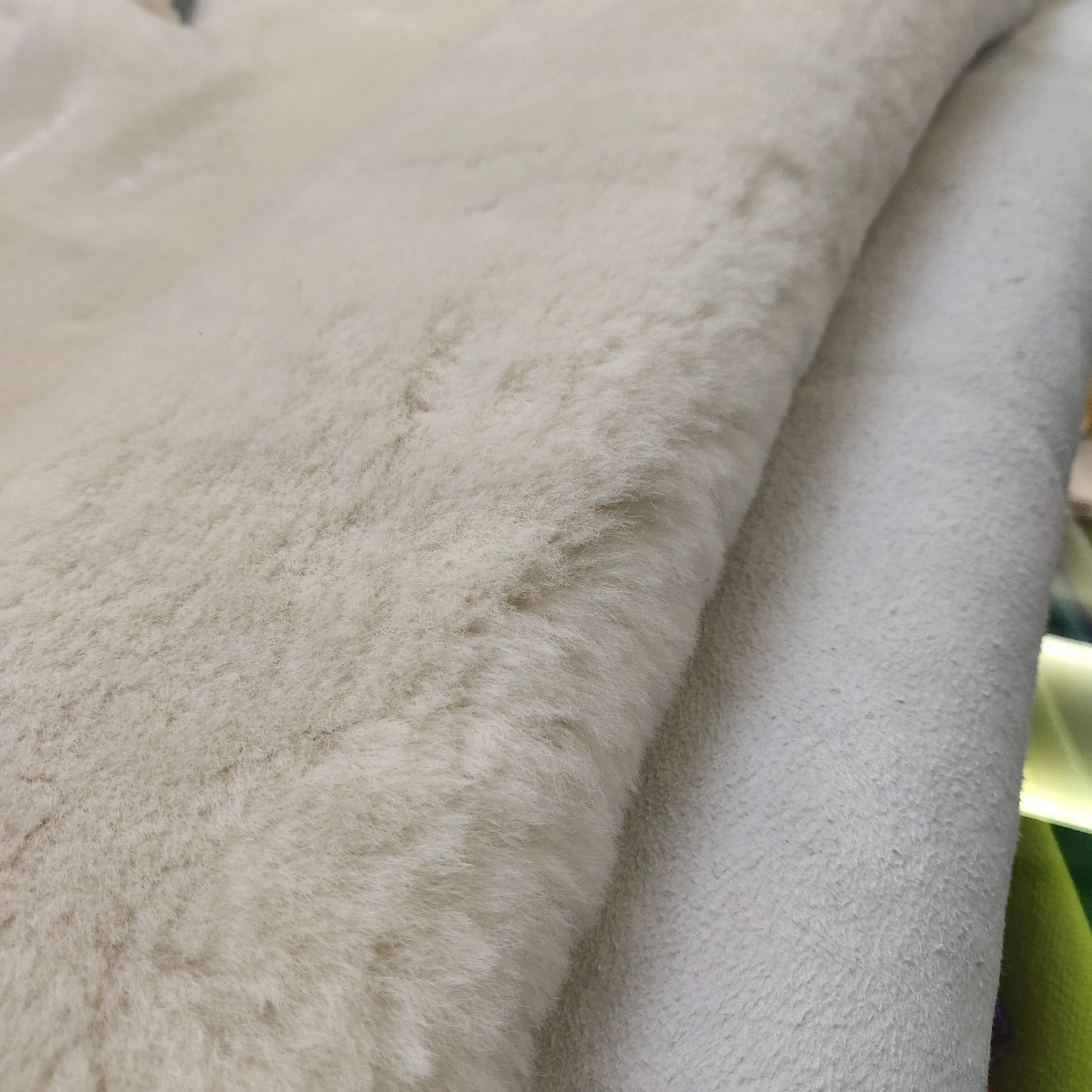 Natrual sheep lamb rug real sheepskin hair carpet for shoes handbags garment