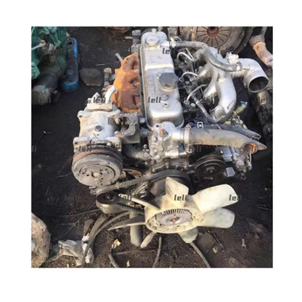 world best selling -Isuzu 6BD1 used engine with a turbocharged transmission